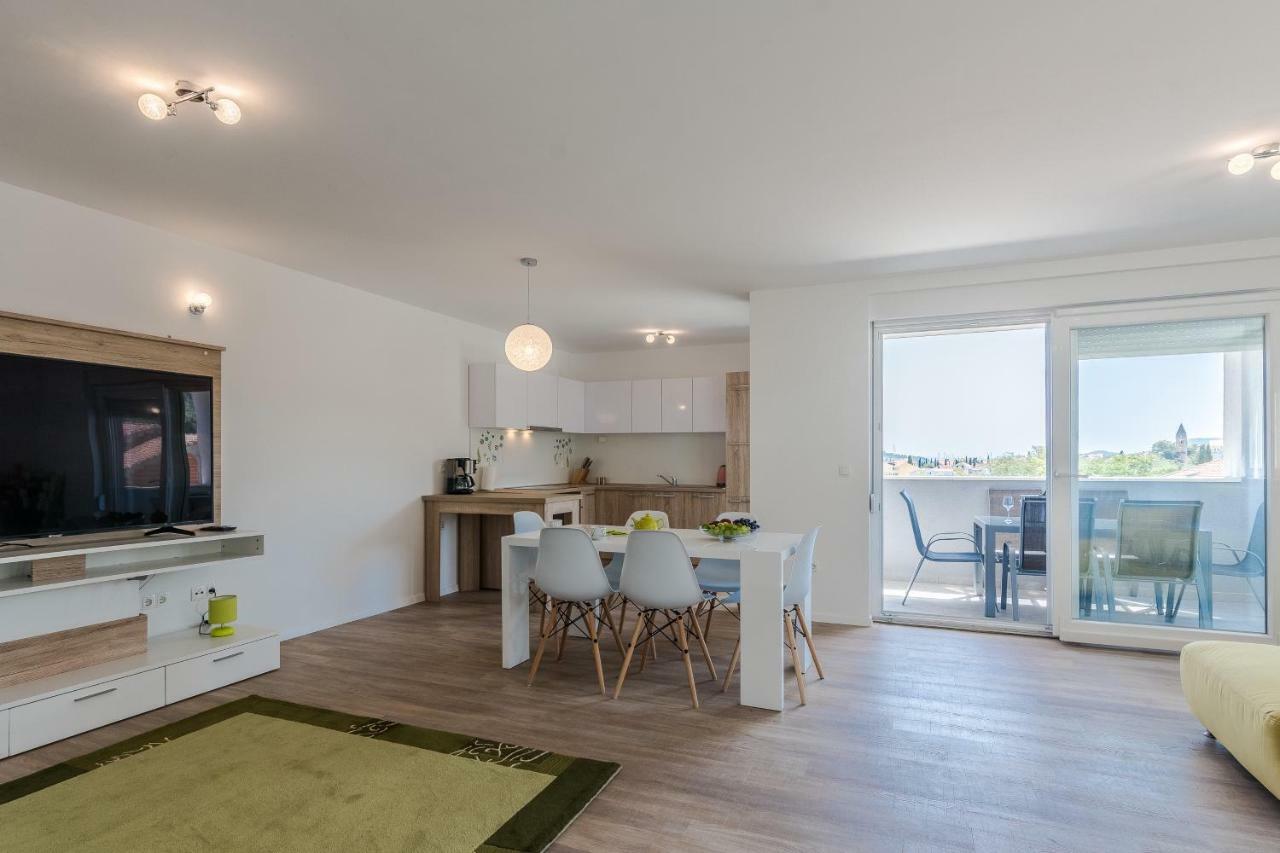 Apartments Sunrise Преко Экстерьер фото