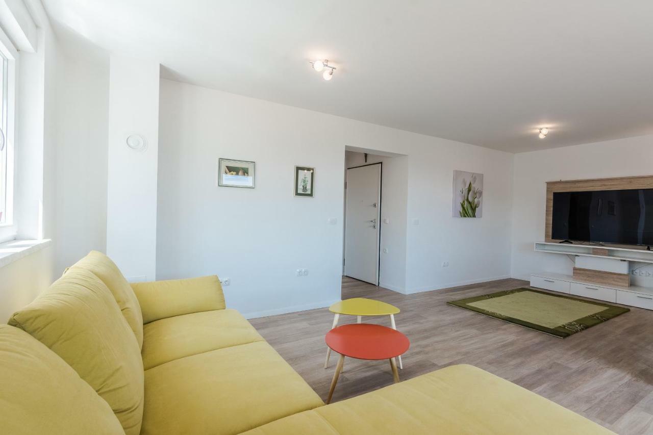 Apartments Sunrise Преко Экстерьер фото
