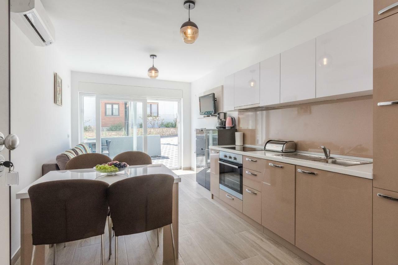 Apartments Sunrise Преко Экстерьер фото
