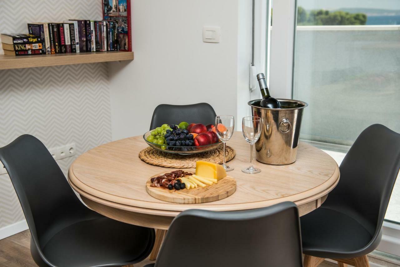 Apartments Sunrise Преко Экстерьер фото